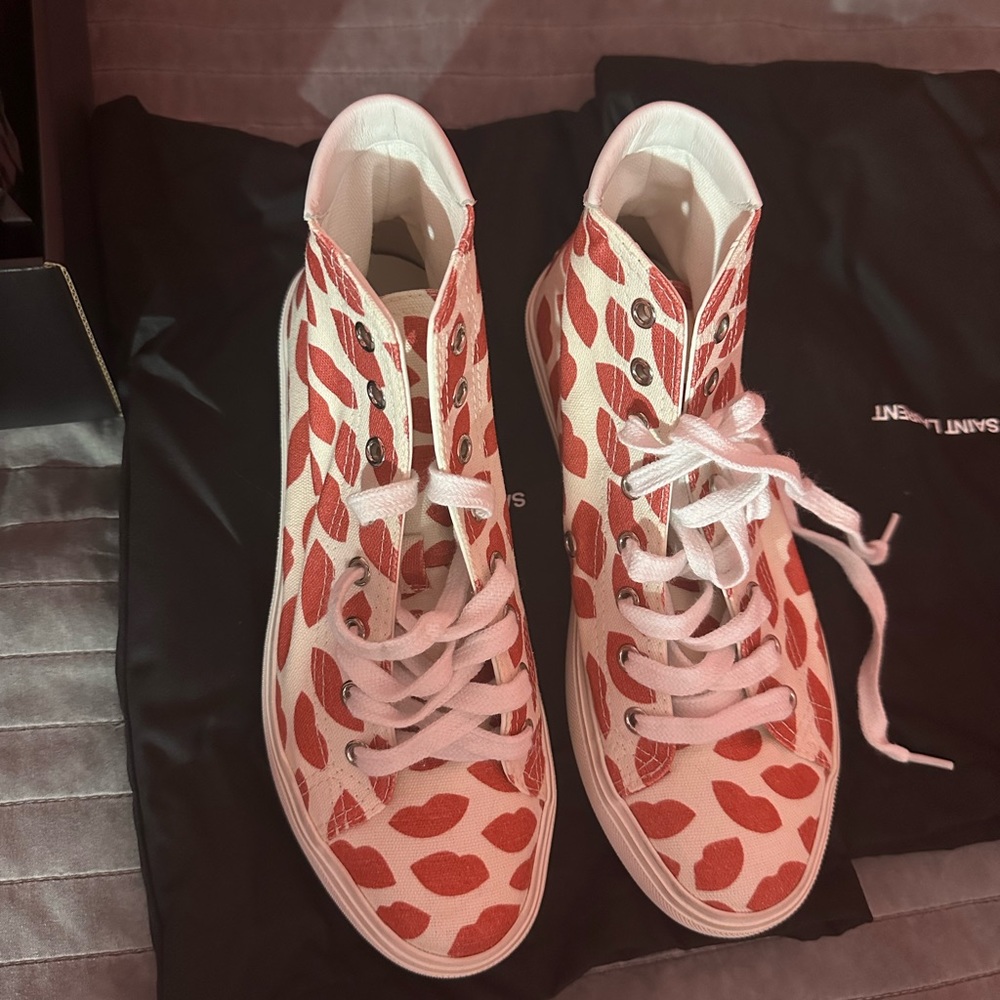 Need A Bigger Size - image 3